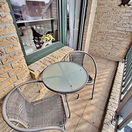Im 2_familien_haus Apartment